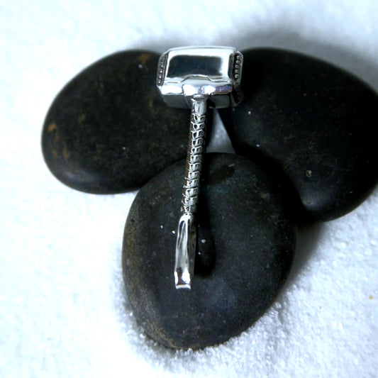 silver Thors hammer pendant